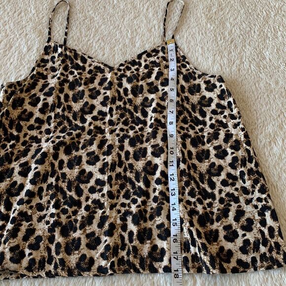 Esmara by Heidi Klimt cheetah print black top - Picture 14 of 16